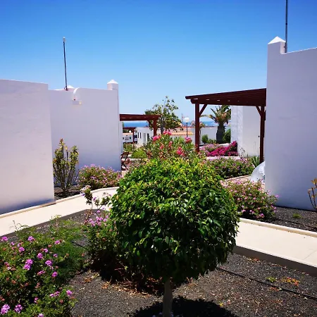 Tranquillo E Soleggiato Tatil Evi